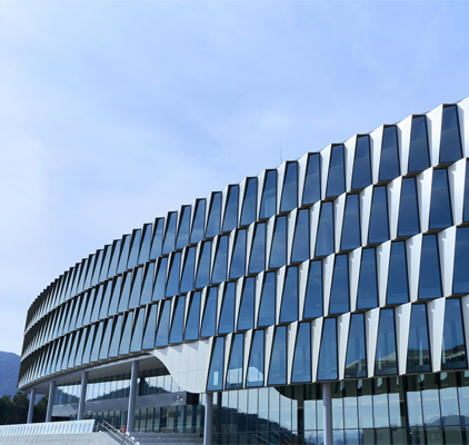 安田女子大学 2号館